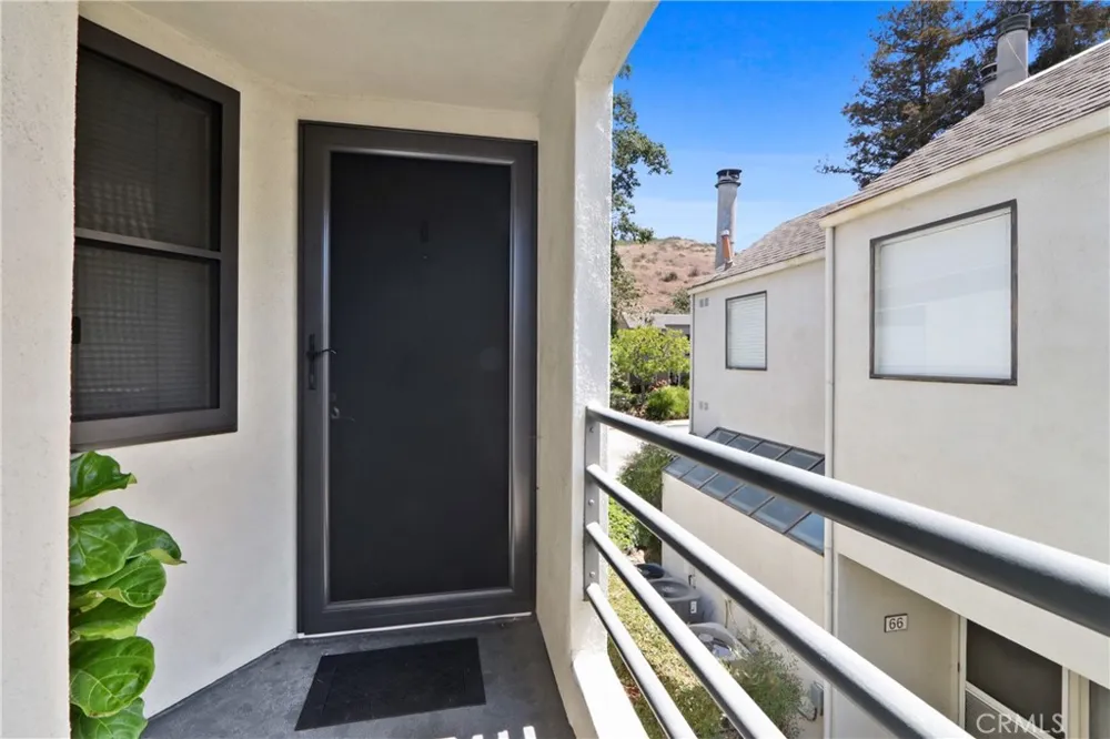 5744 E Creekside #67 Orange, CA 92869