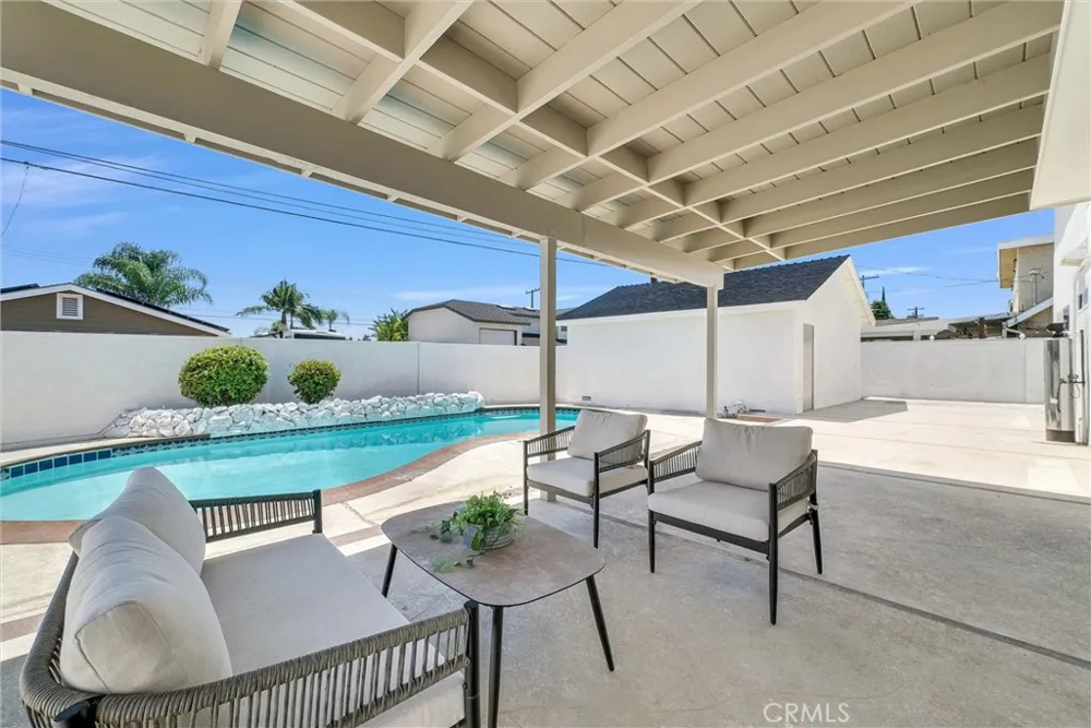 944 East Bastanchury Road Placentia, CA 92870