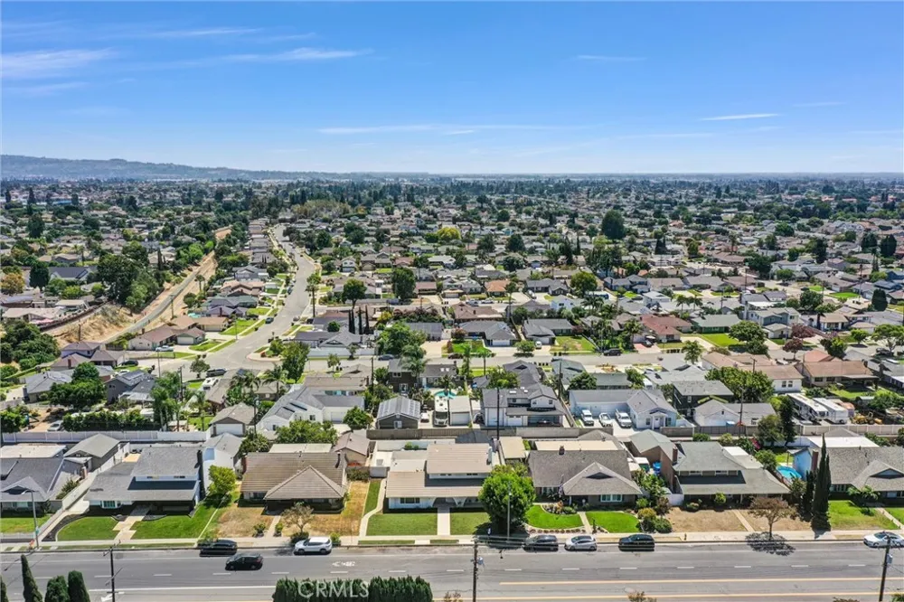 944 East Bastanchury Road Placentia, CA 92870