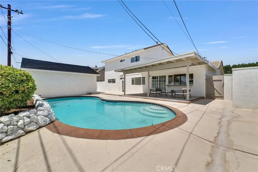 944 East Bastanchury Road Placentia, CA 92870