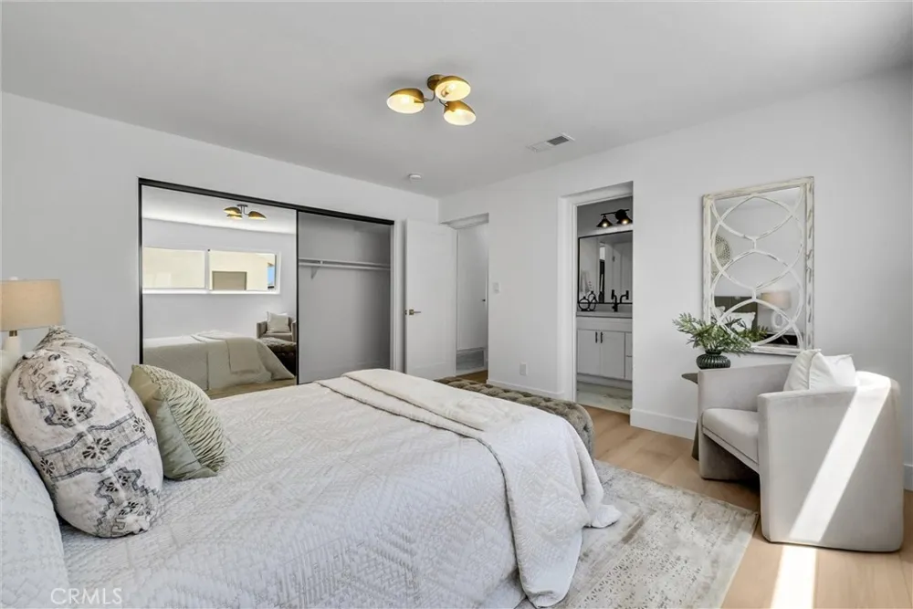 944 East Bastanchury Road Placentia, CA 92870