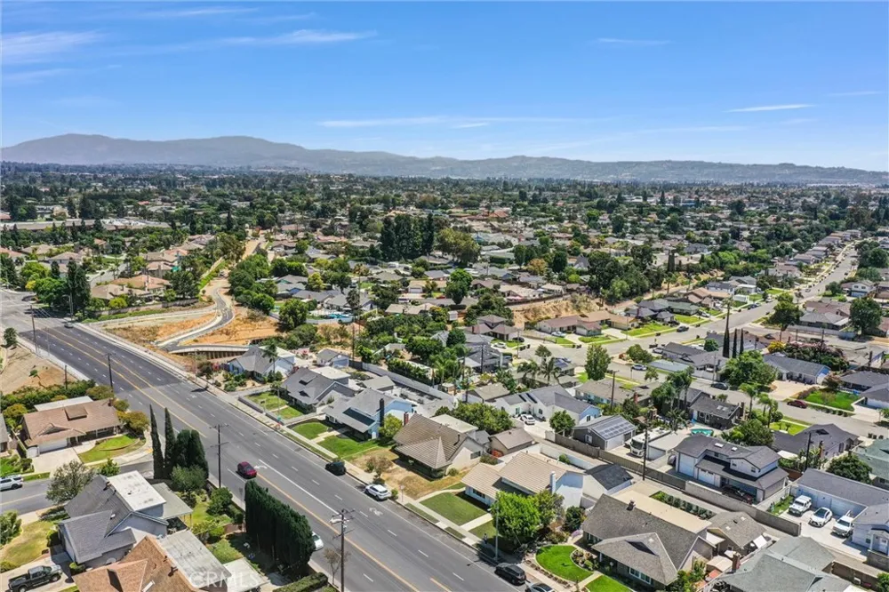 944 East Bastanchury Road Placentia, CA 92870