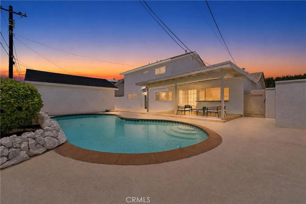 944 East Bastanchury Road Placentia, CA 92870
