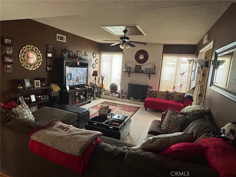 915 Carlson Brea, CA 92821