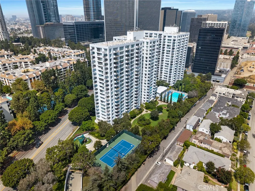 2160 Century Park E #110 Los Angeles, CA 90067