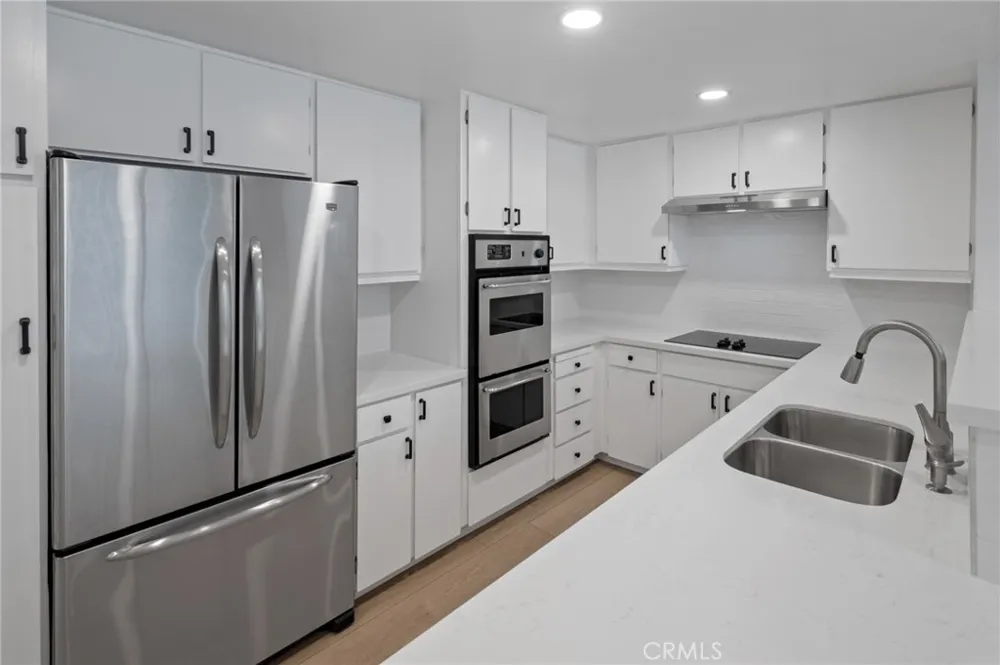 2160 Century Park E #110 Los Angeles, CA 90067