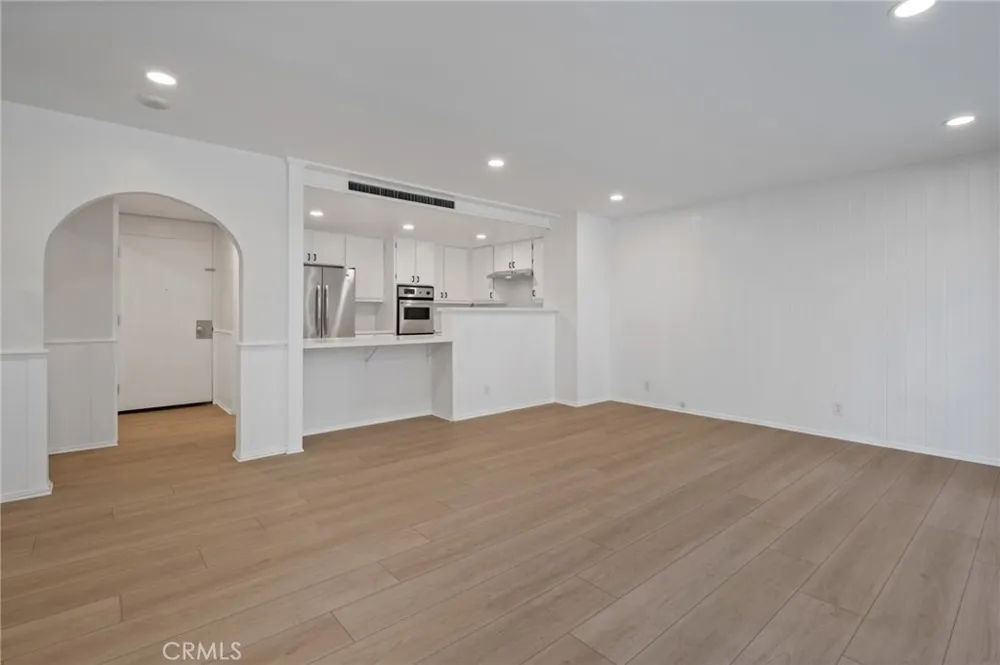2160 Century Park E #110 Los Angeles, CA 90067