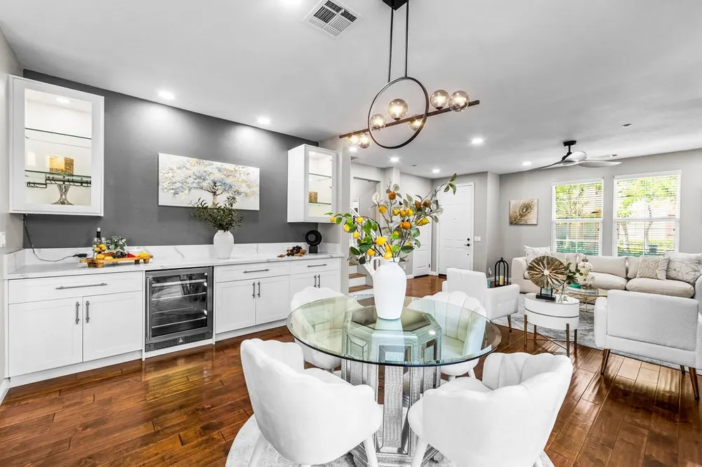 11409 Toscana Circle Stanton, CA 90680