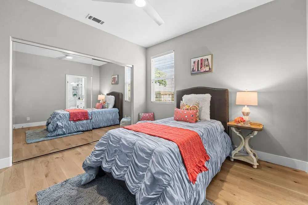 11409 Toscana Circle Stanton, CA 90680