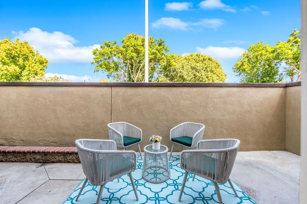 11409 Toscana Circle Stanton, CA 90680