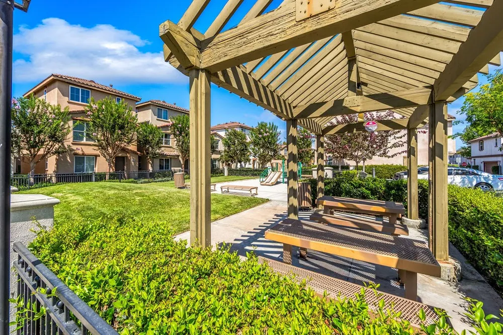 11409 Toscana Circle Stanton, CA 90680