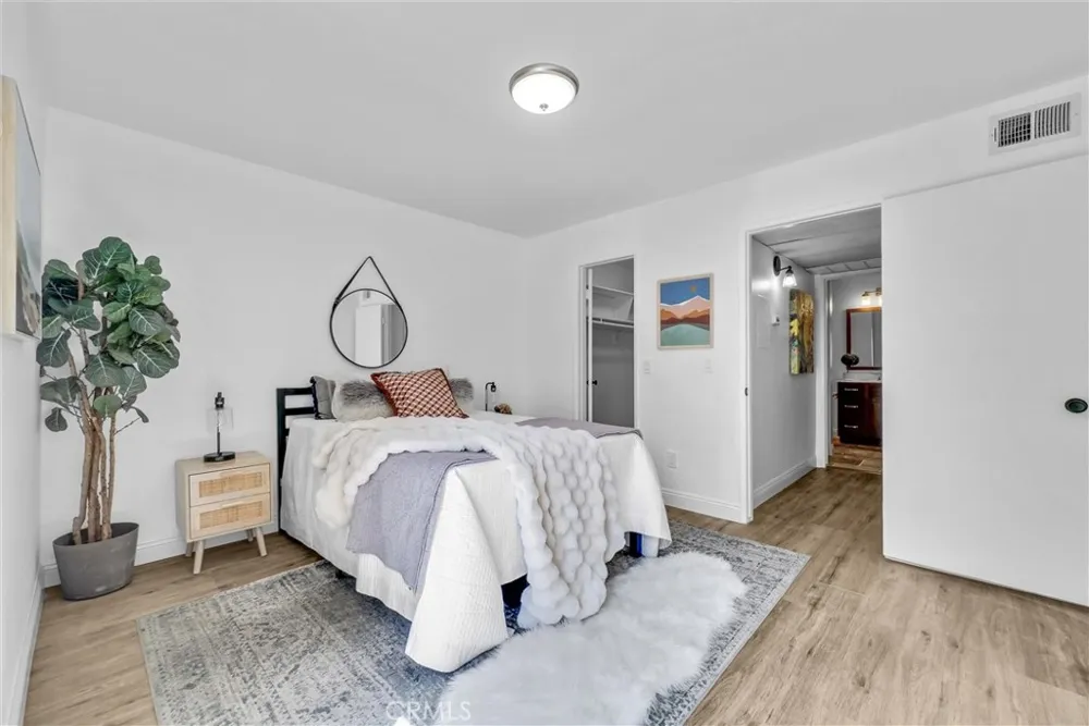 3062 Associated #10 Fullerton, CA 92835