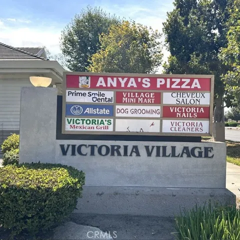 7270 Victoria Park Lane #3C