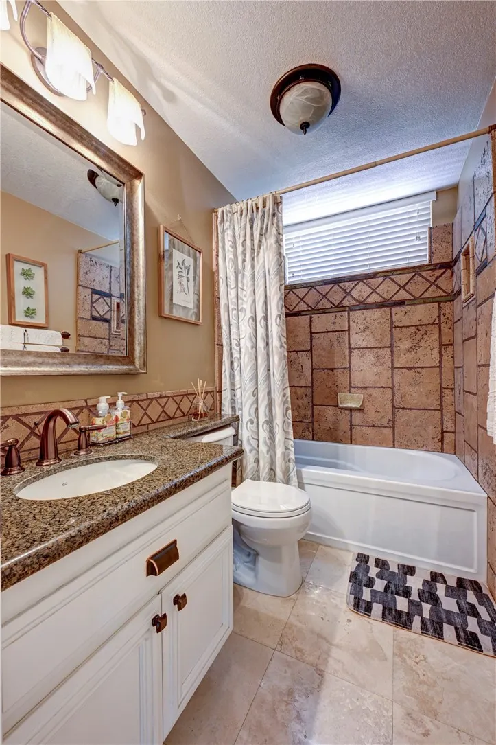 6781 E Boscana Court Orange, CA 92867