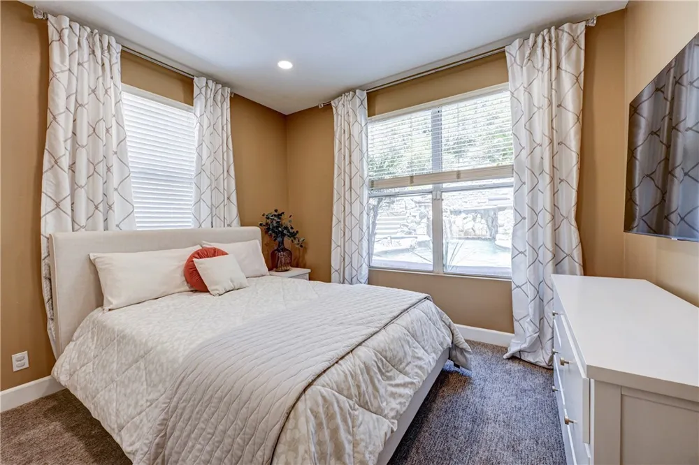 6781 E Boscana Court Orange, CA 92867