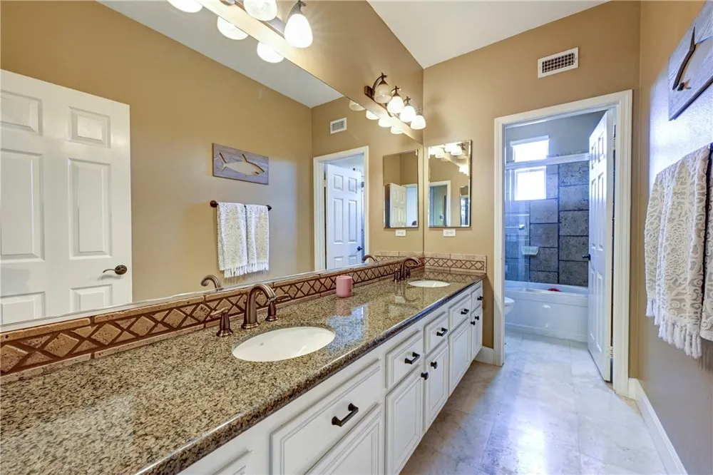 6781 E Boscana Court Orange, CA 92867