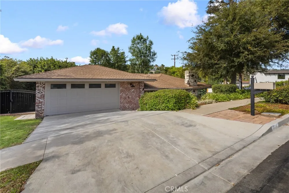 13081 Saint Thomas North Tustin, CA 92705