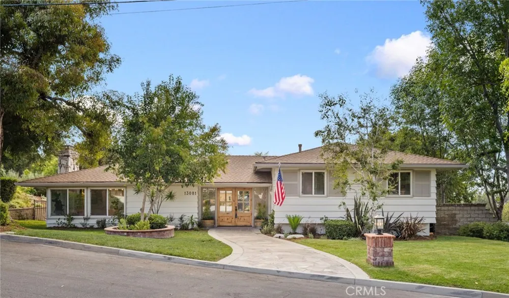 13081 Saint Thomas North Tustin, CA 92705
