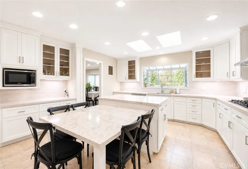 14 Palomino Lane Rolling Hills Estates, CA 90274