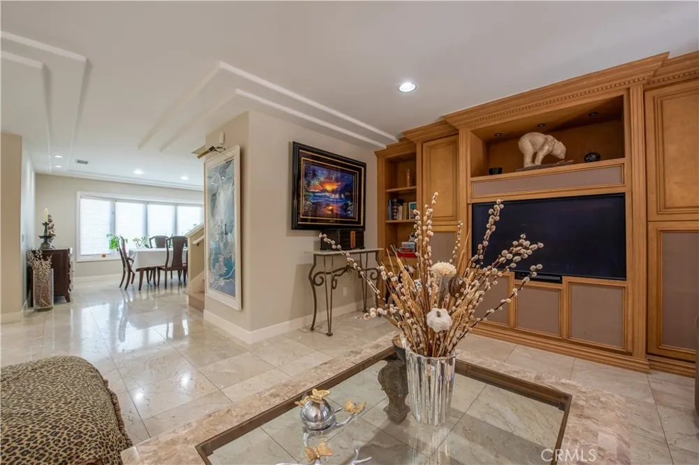 14 Palomino Lane Rolling Hills Estates, CA 90274