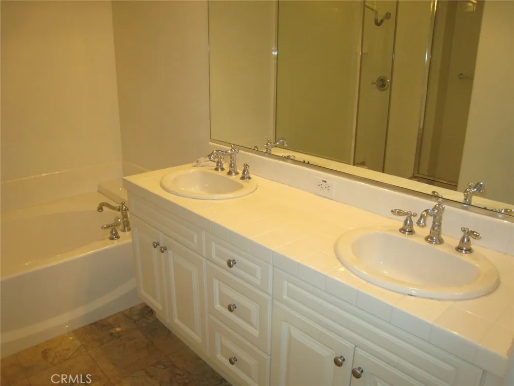 3351 Via Merano Costa Mesa, CA 92626
