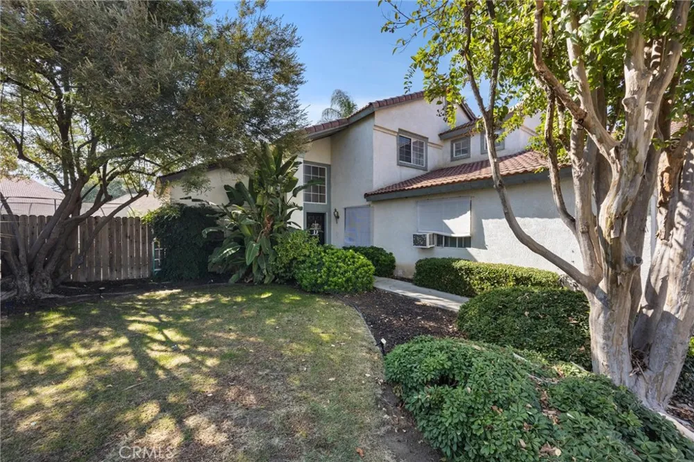 9711 Touchstone Bakersfield, CA 93311