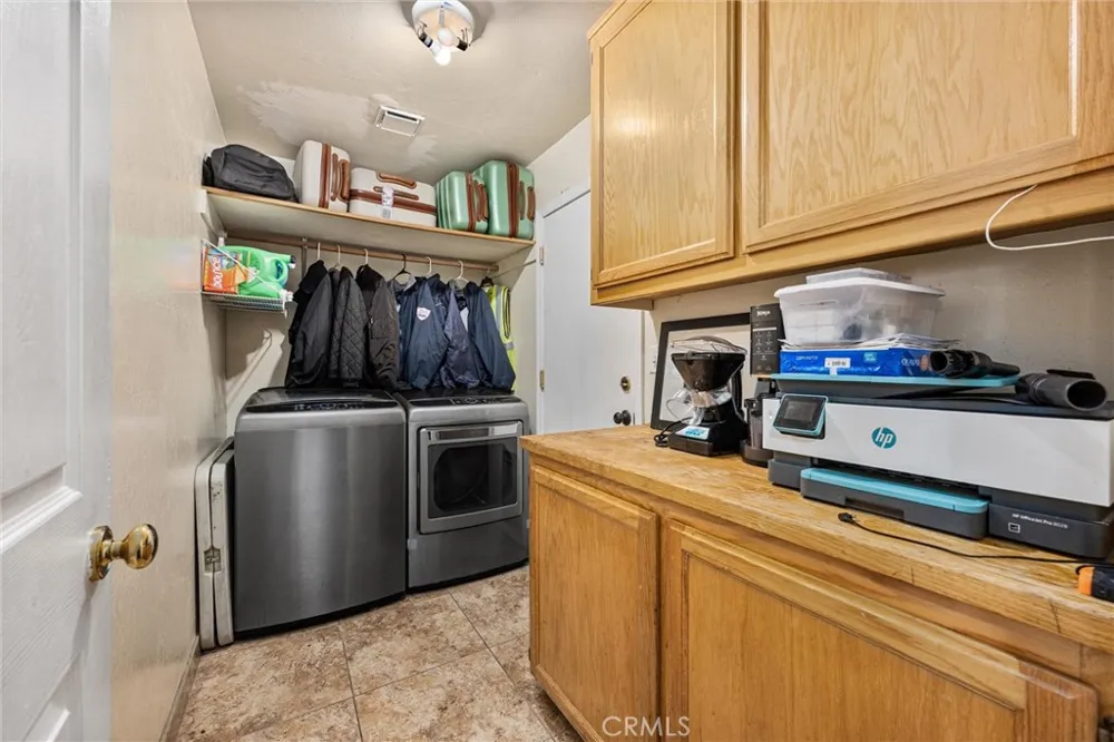 9711 Touchstone Bakersfield, CA 93311