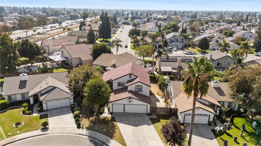 9711 Touchstone Bakersfield, CA 93311