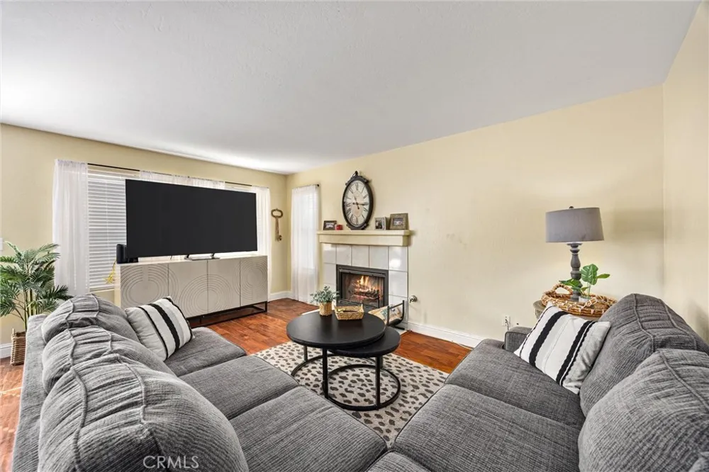 9711 Touchstone Bakersfield, CA 93311