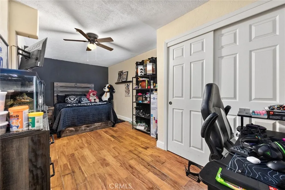 9711 Touchstone Bakersfield, CA 93311
