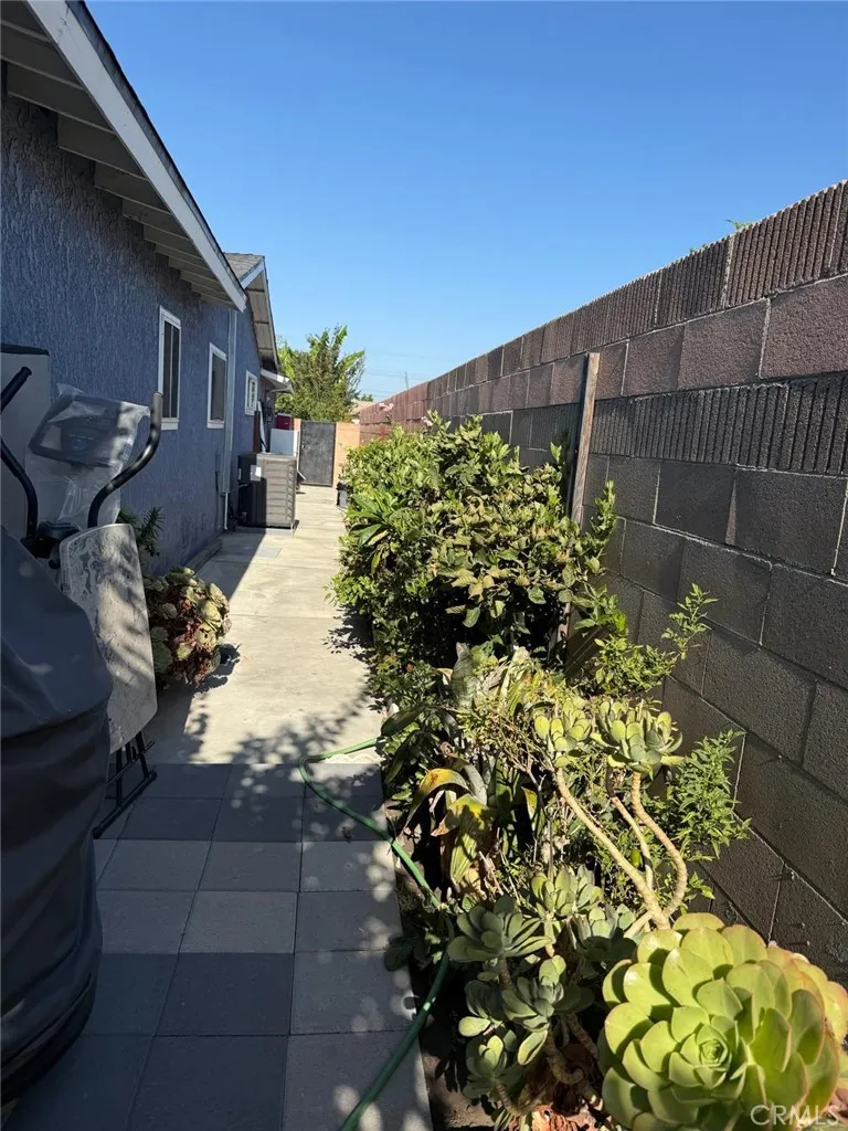 918 S Texella Court Anaheim, CA 92804