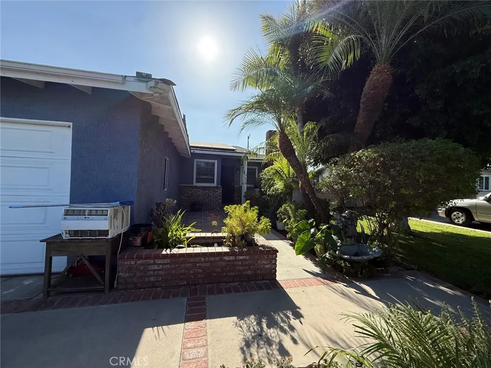 918 S Texella Court Anaheim, CA 92804