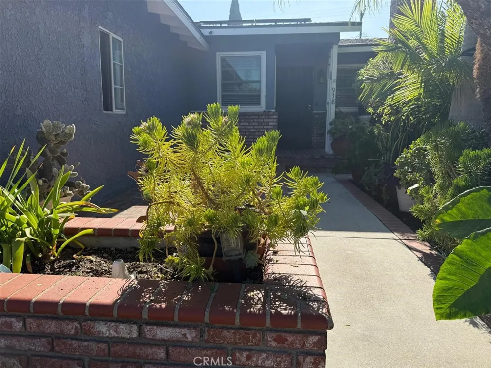 918 S Texella Court Anaheim, CA 92804