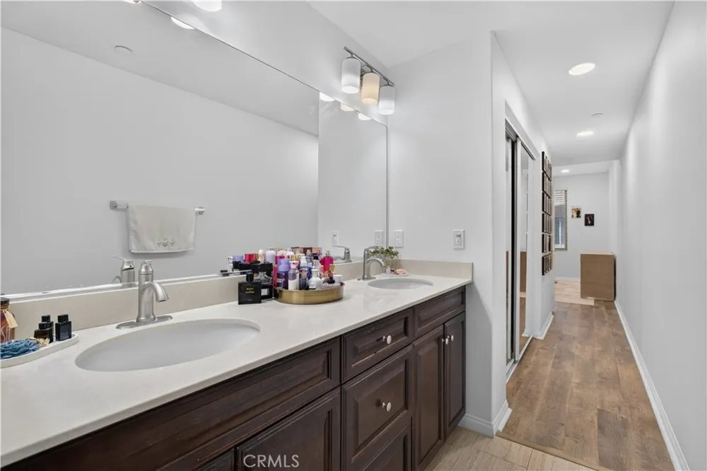207 Native Irvine, CA 92618