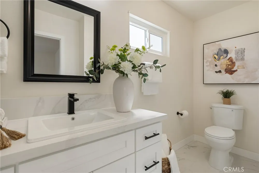 3501 W 59th Los Angeles, CA 90043