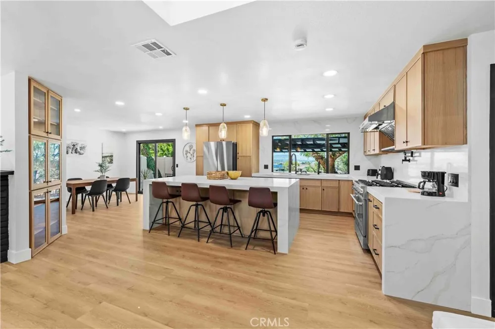 3059 Butterfield Orange, CA 92865