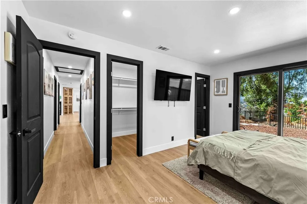 3059 Butterfield Orange, CA 92865