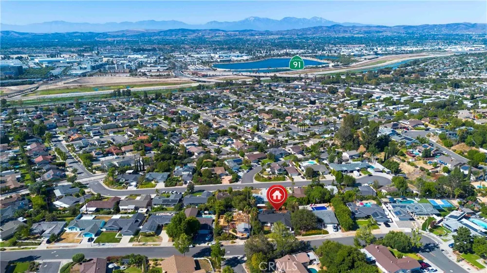 3059 Butterfield Orange, CA 92865