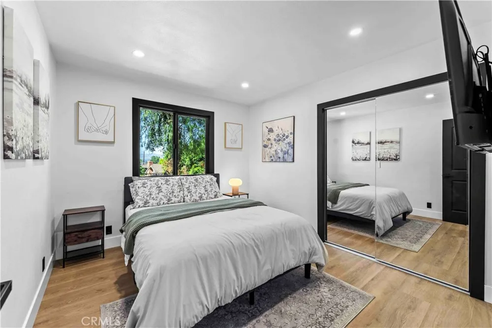 3059 Butterfield Orange, CA 92865