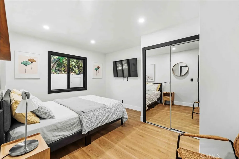 3059 Butterfield Orange, CA 92865