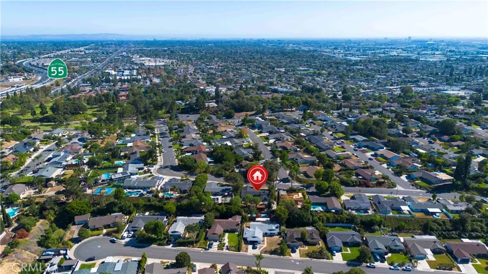 3059 Butterfield Orange, CA 92865