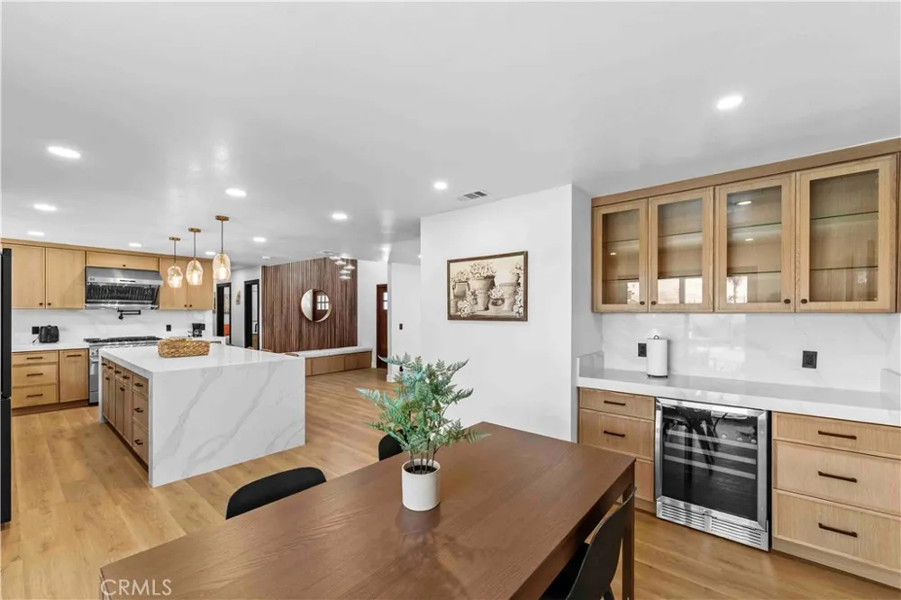 3059 Butterfield Orange, CA 92865