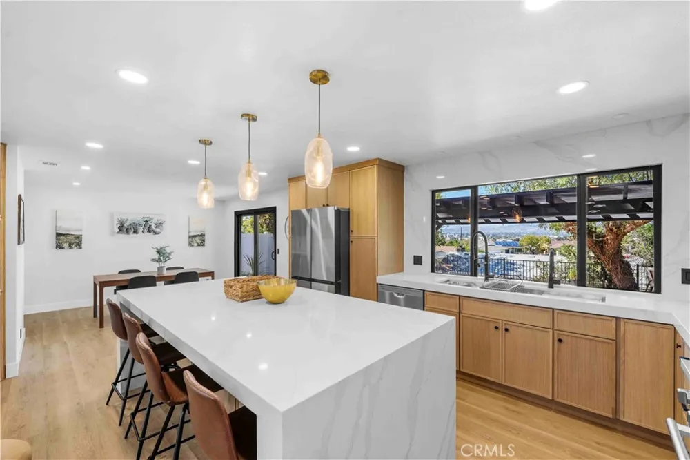 3059 Butterfield Orange, CA 92865