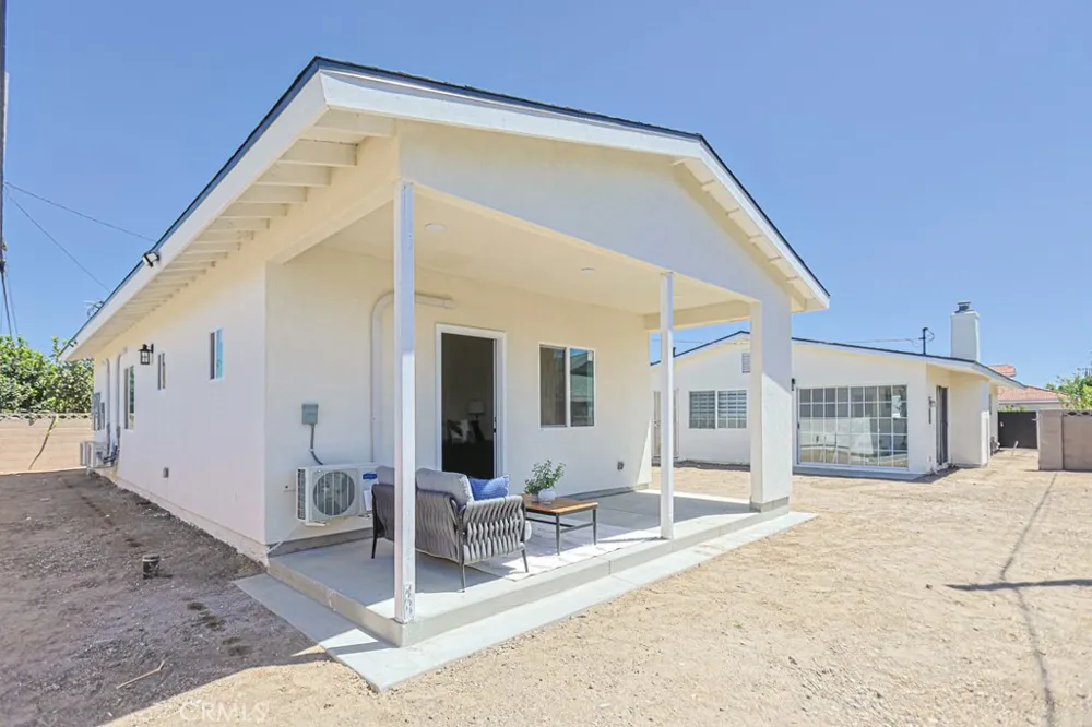 8741 JENNRICH AVE Westminster, CA 92683