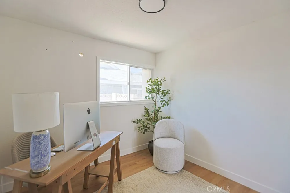 8741 JENNRICH AVE Westminster, CA 92683