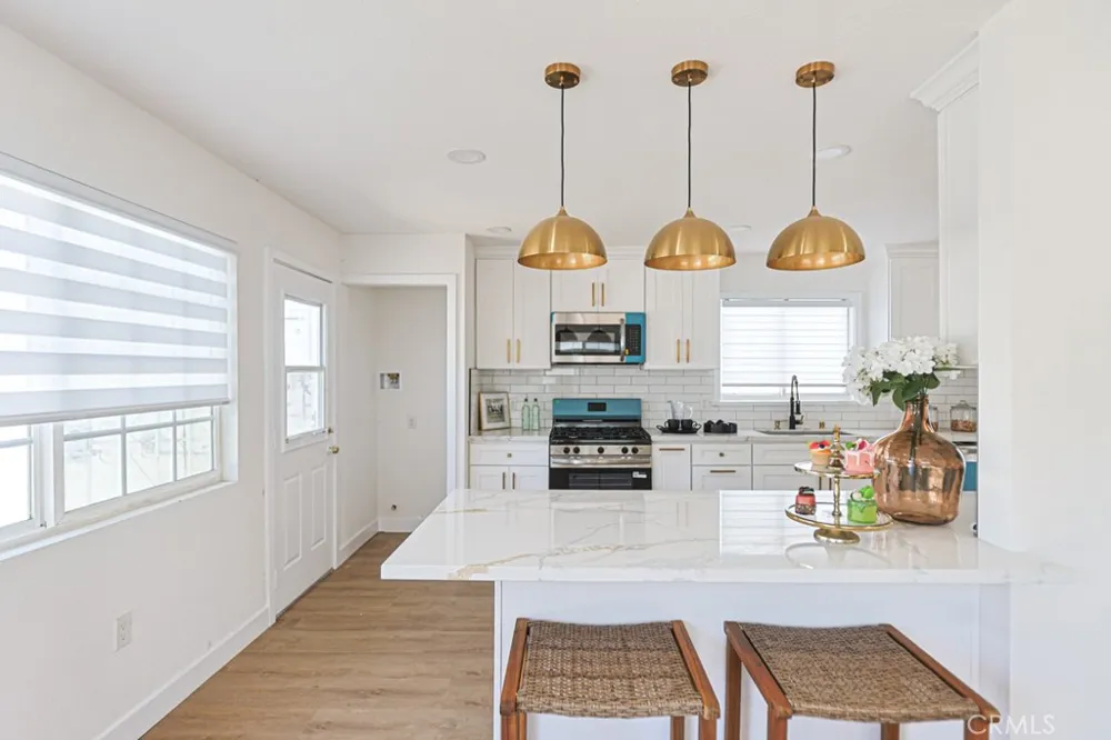 8741 JENNRICH AVE Westminster, CA 92683