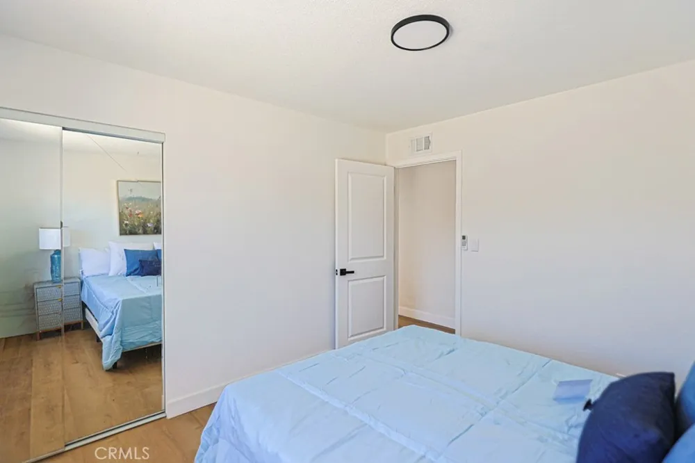 8741 JENNRICH AVE Westminster, CA 92683