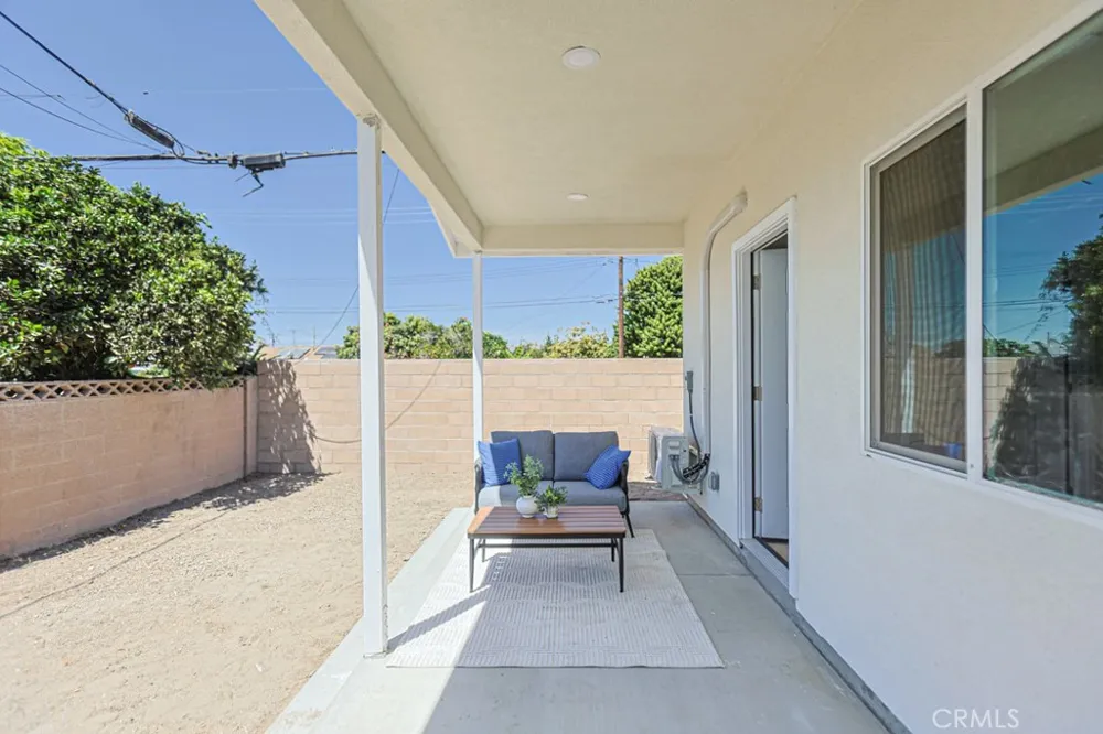 8741 JENNRICH AVE Westminster, CA 92683