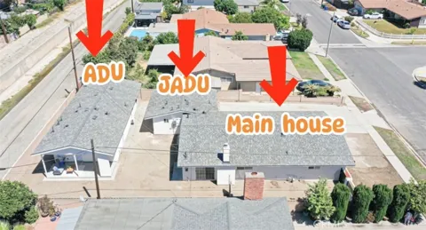 8741 JENNRICH AVE