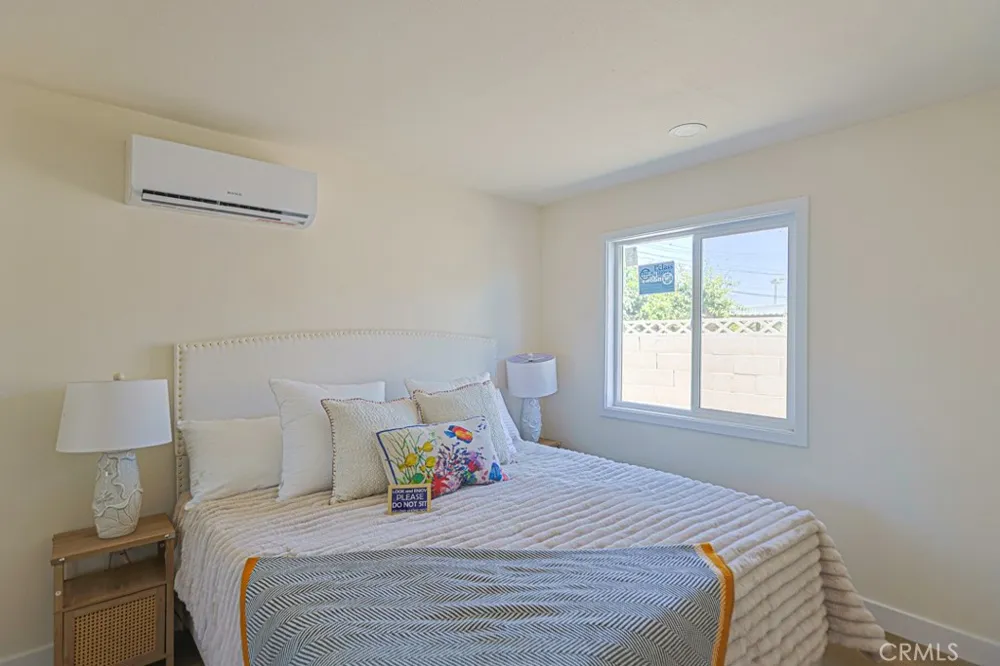 8741 JENNRICH AVE Westminster, CA 92683